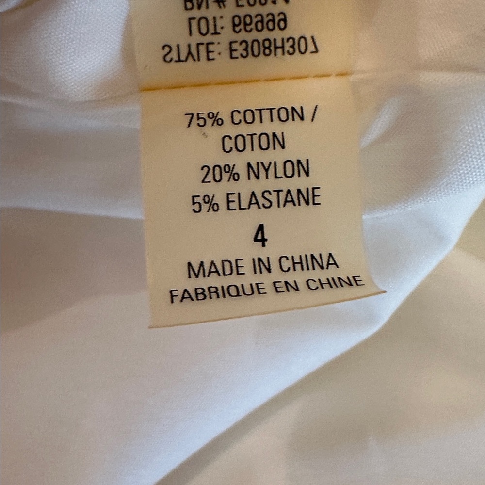 New Elie Tahari White A-Line Skirt. Size 4. - Picture 9 of 9